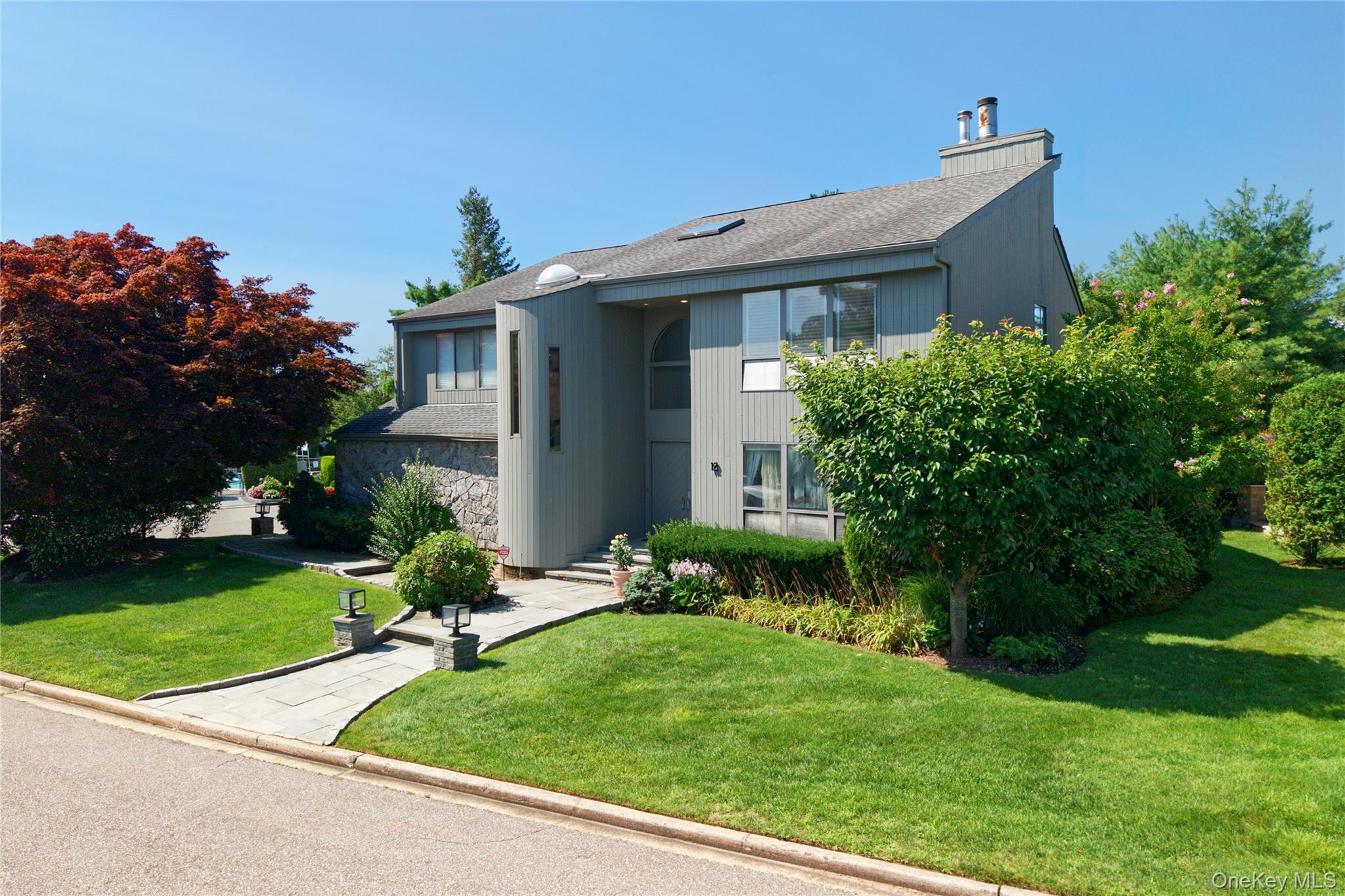 2nd image of 12 Princeton Dr, Syosset, NY 11791 | MLS# 1029940