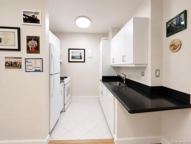 5th image of 27110 Grand Central Parkway #16M, Floral Park, NY 11005 | MLS# 1029964
