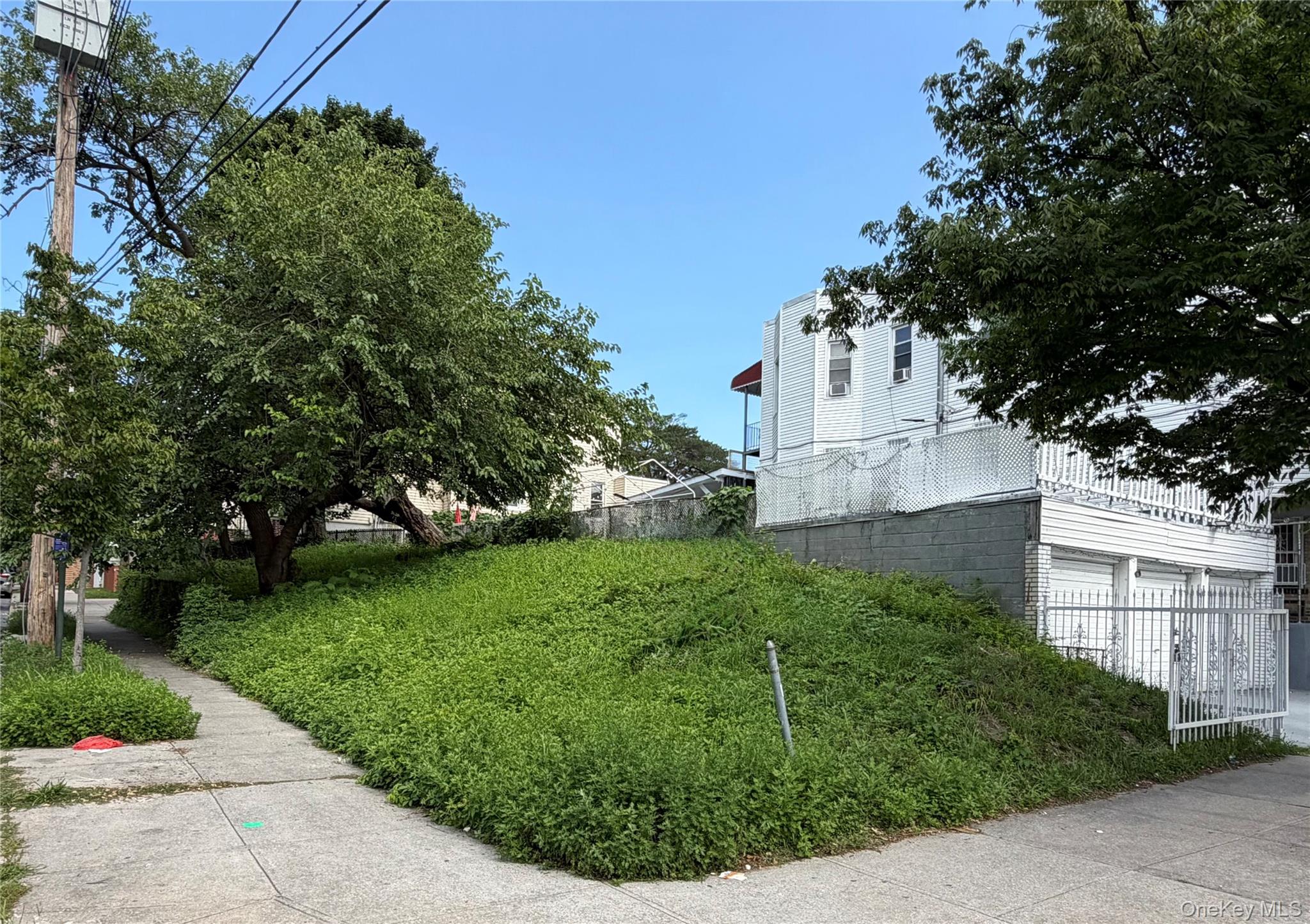 1st image of 846 Olmstead Ave, New York, NY 10473 | MLS# 1029982