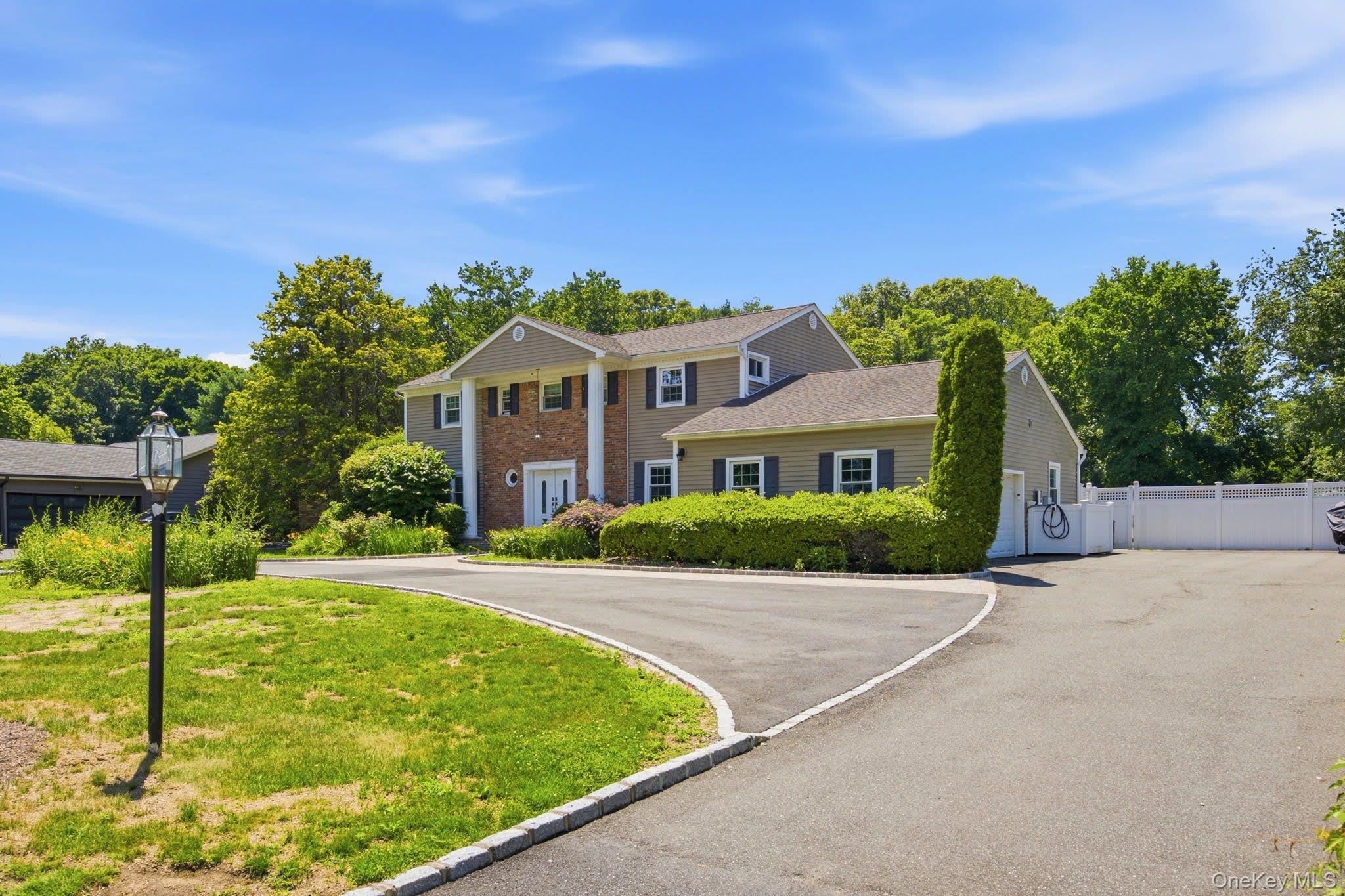 2nd image of 25 Artisan Ave, Huntington, NY 11743 | MLS# 1029987