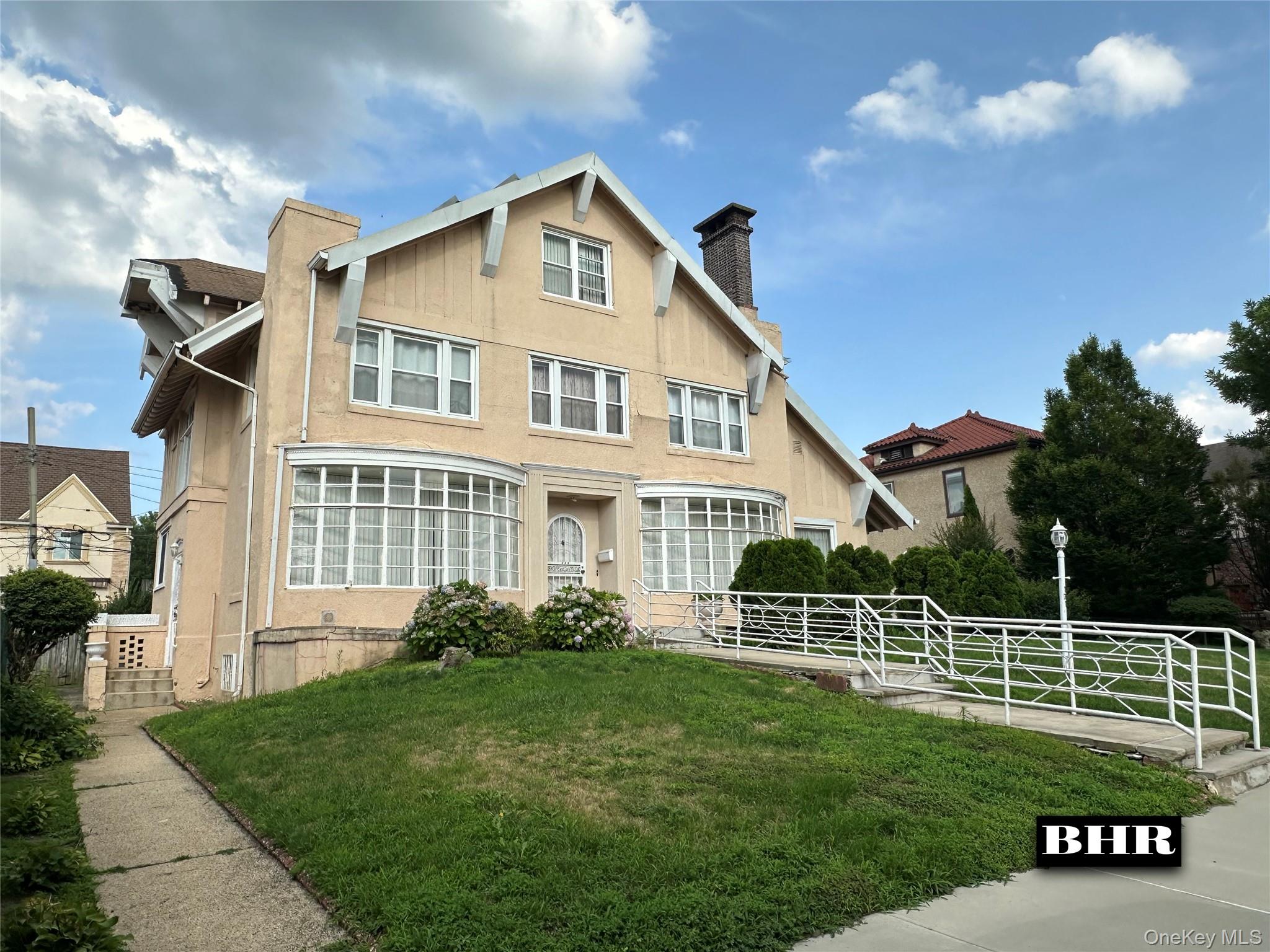 4th image of 171 Girard St, Brooklyn, NY 11235 | MLS# 1029993