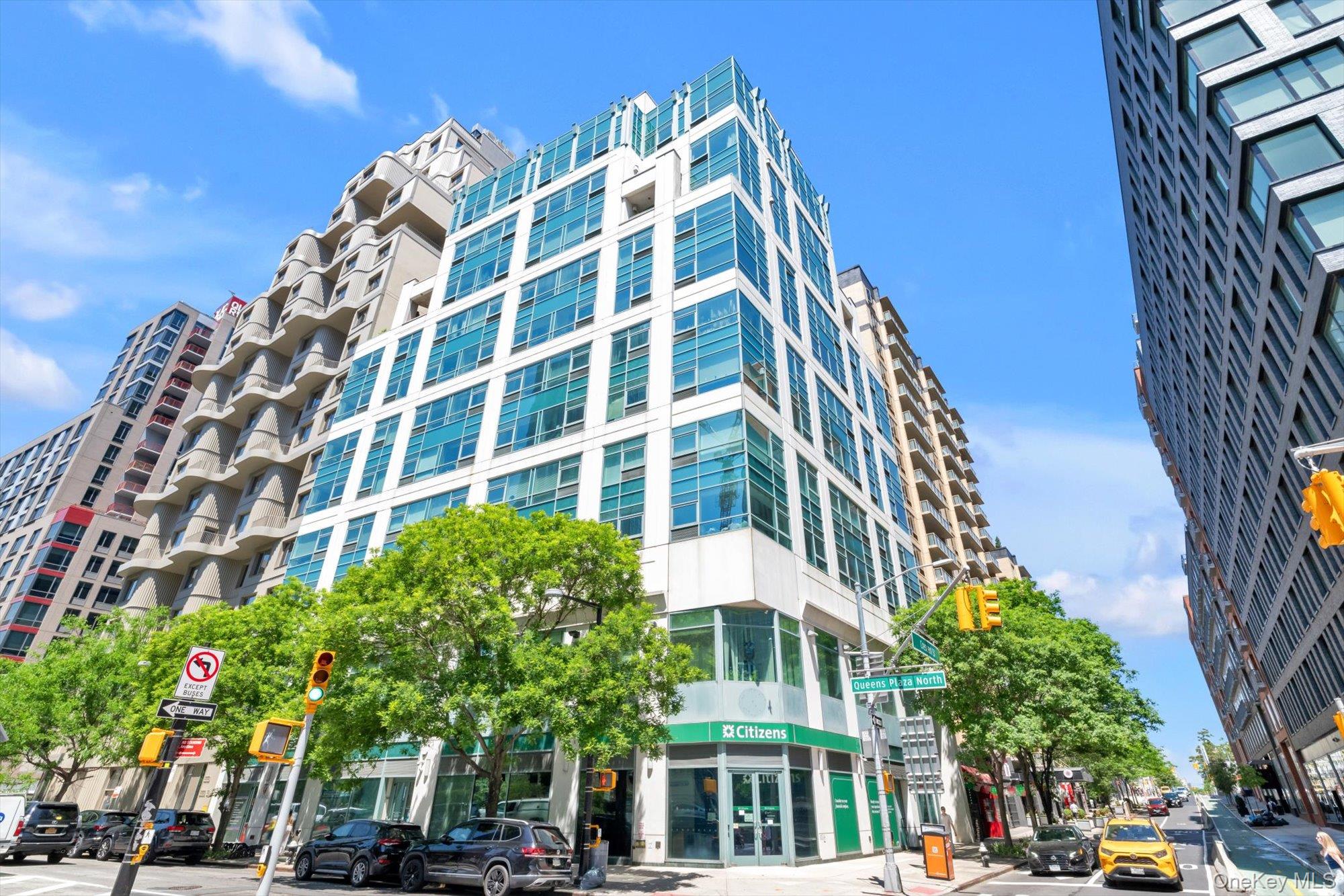 1st image of 2415 Queens Plz N #6B, New York, NY 11101 | MLS# 1029994