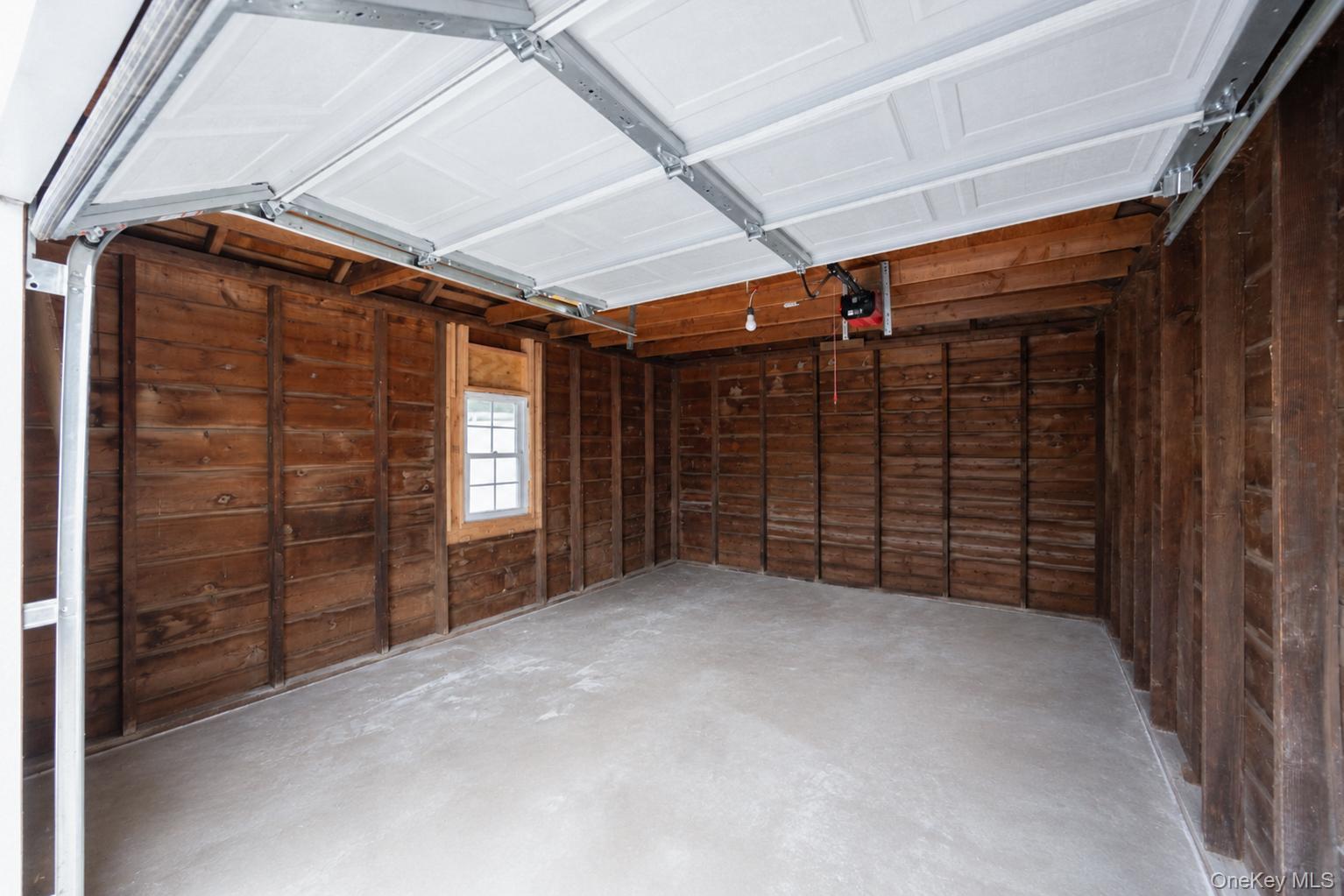 35th image of 306 Greeley Ave, Islip, NY 11782 | MLS# 1030037