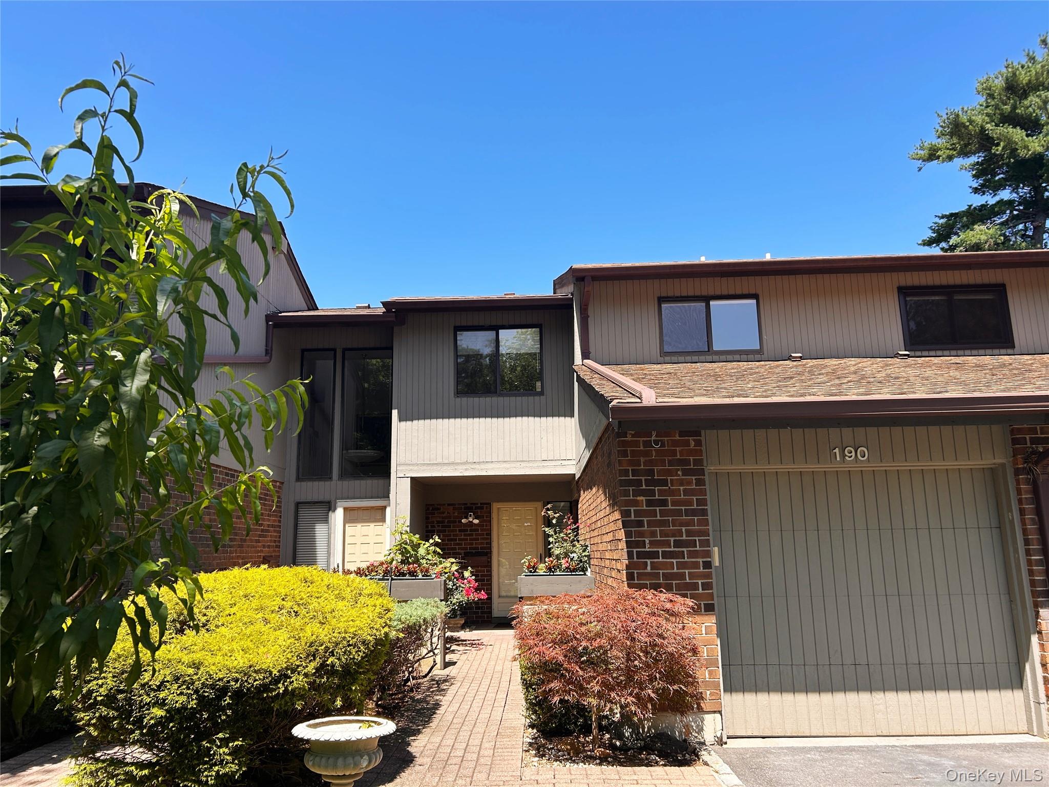 2nd image of 190 Alta Ter, Oyster Bay, NY 11753 | MLS# 1030073