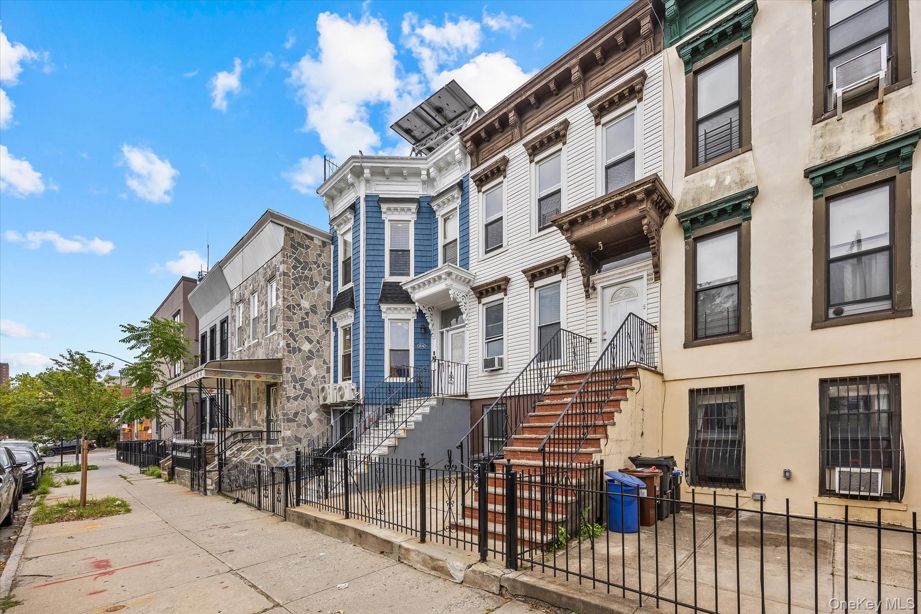 3rd image of 1572 Bergen St, New York, NY 11213 | MLS# 1030111