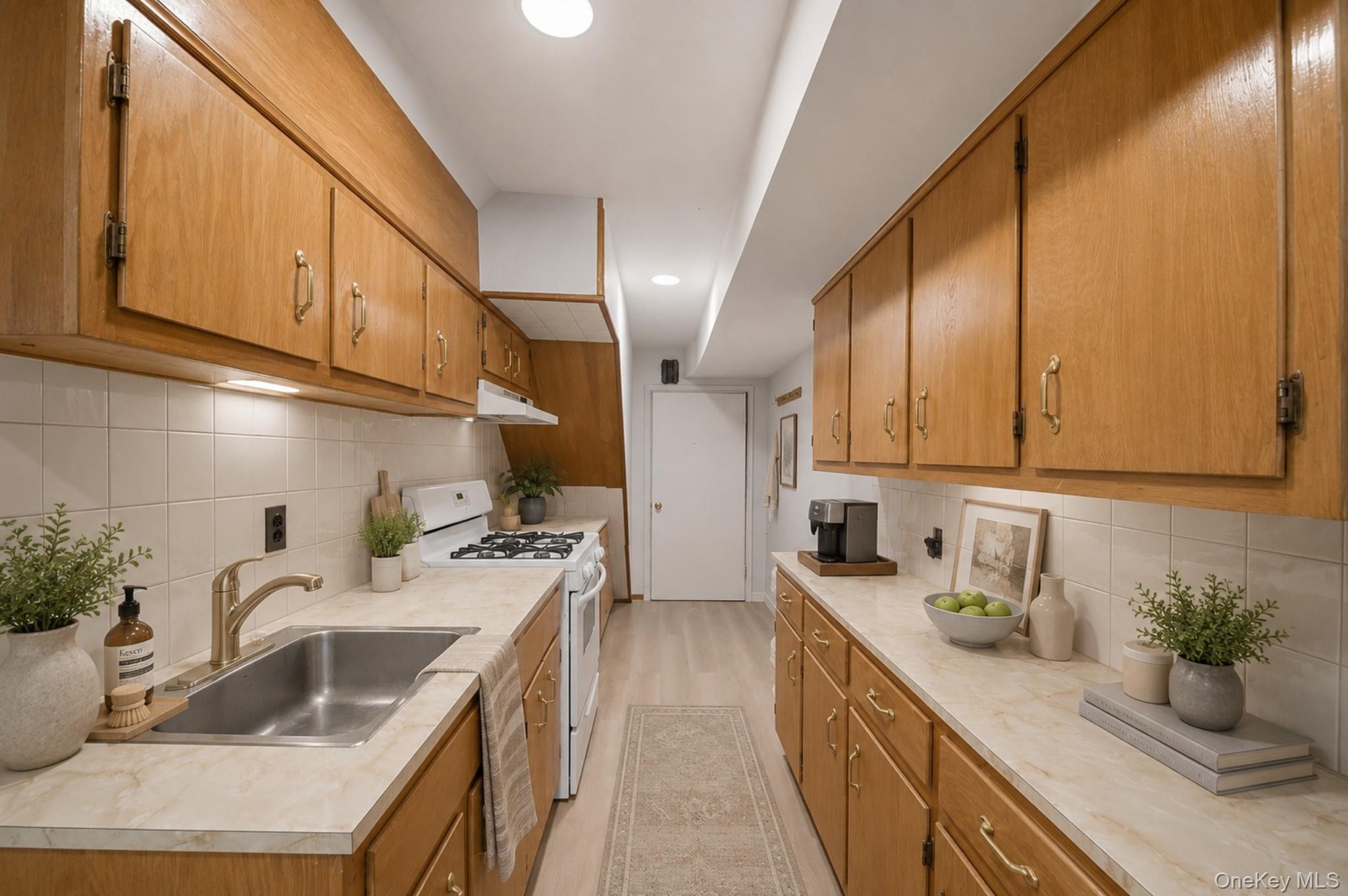 5th image of 4158 Baychester Ave, New York, NY 10466 | MLS# 1030149