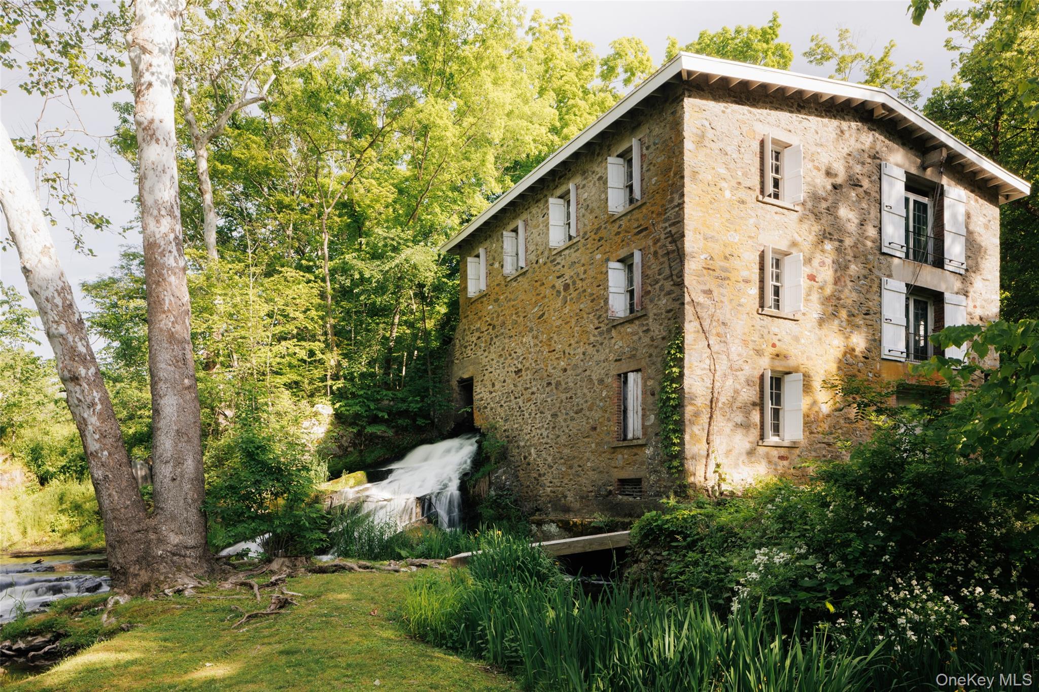 1st image of 4918 Route 82, Pleasant Valley, NY 12578 | MLS# 1030151