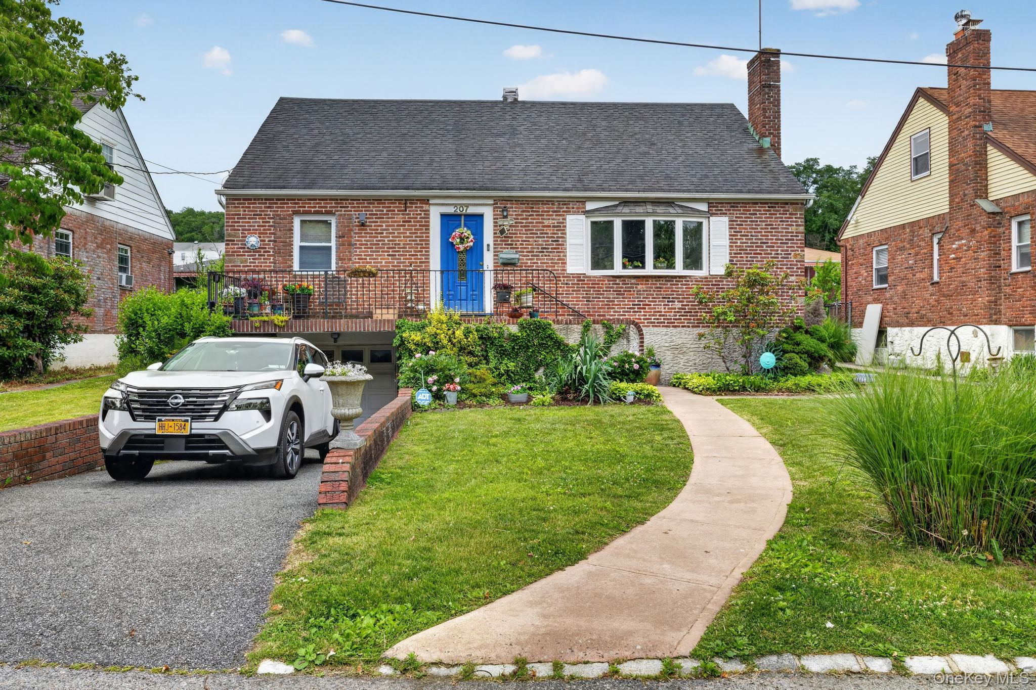 1st image of 207 Clunie Ave, Yonkers, NY 10703 | MLS# 1030160