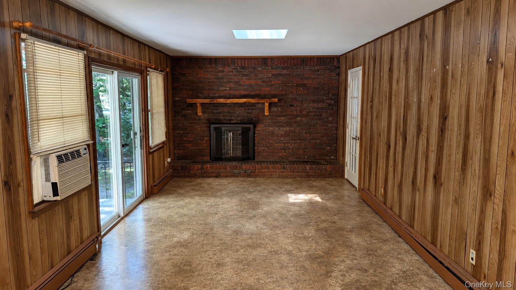 5th image of 14 Tall Tree Ln, Rocky Point, NY 11778 | MLS# 1030164