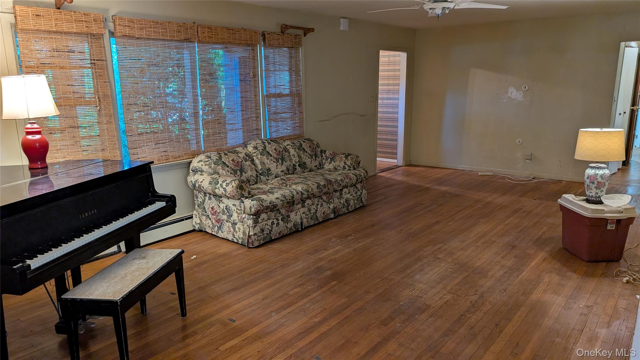 2nd image of 14 Tall Tree Ln, Rocky Point, NY 11778 | MLS# 1030164