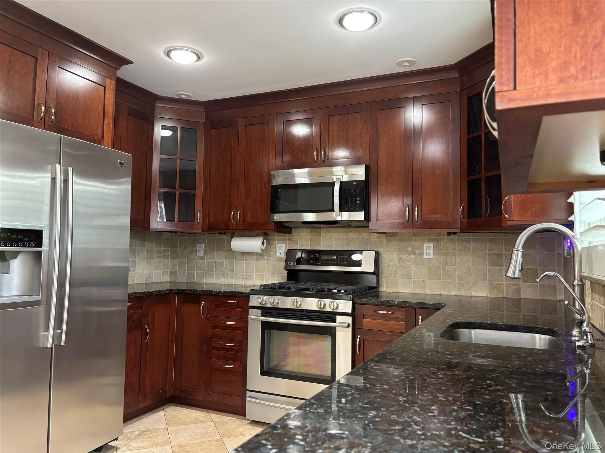 4th image of 210 Glen Ave, Rye Town, NY 10573 | MLS# 1030172