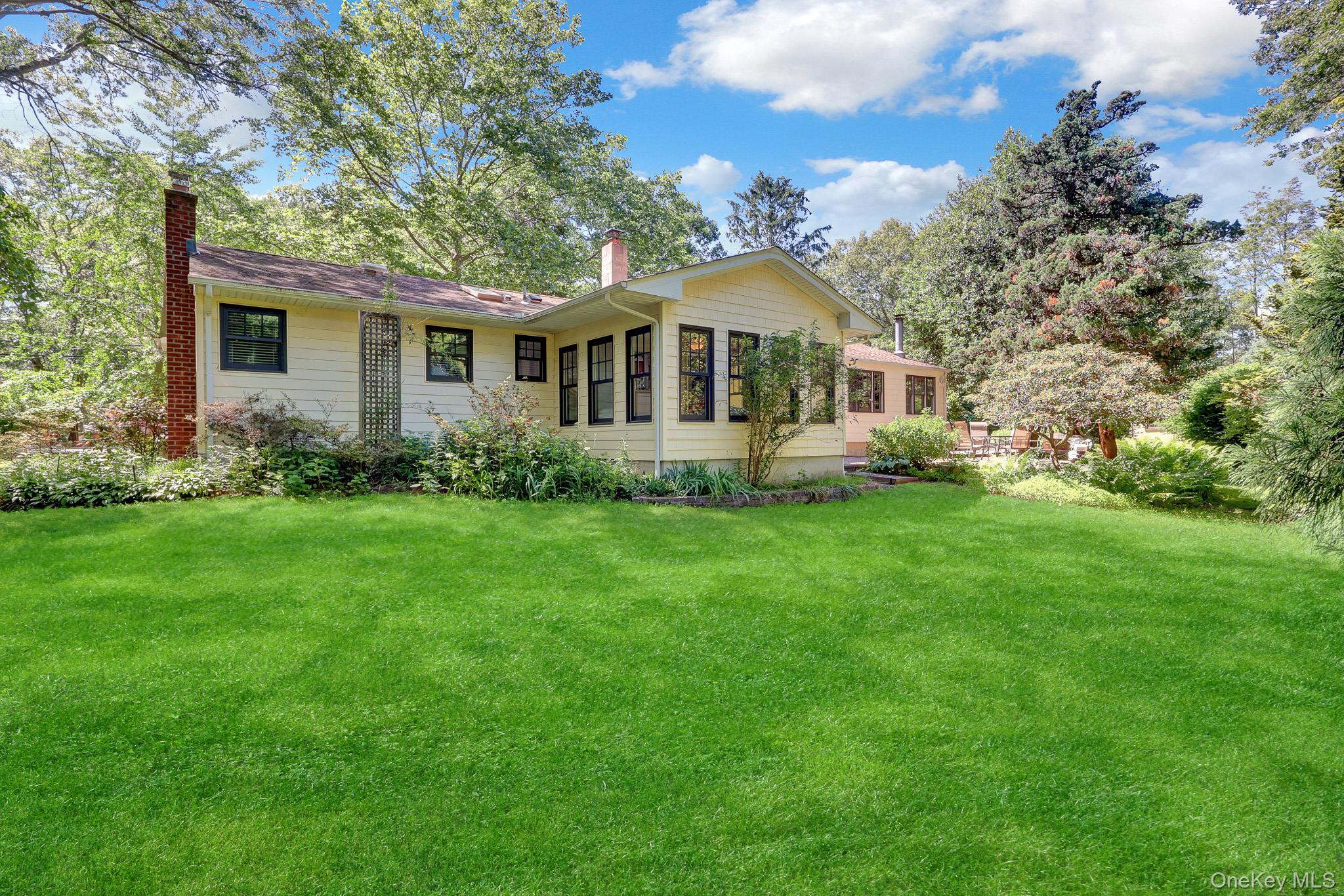 2nd image of 201 Miller Pl Rd, Brookhaven, NY 11764 | MLS# 1030176