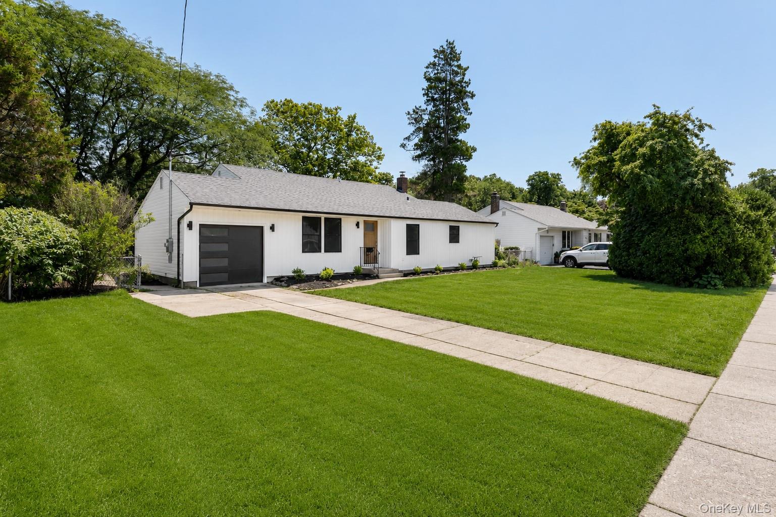 3rd image of 933 Thompson Dr, Islip, NY 11706 | MLS# 1030178