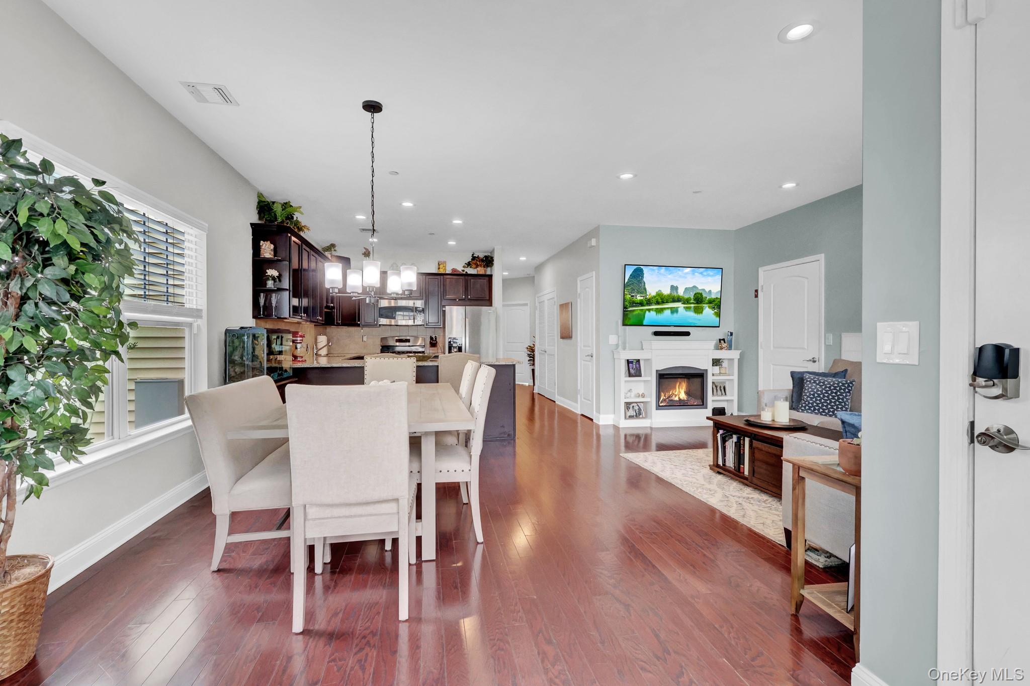4th image of 10 Lager Ln, Brookhaven, NY 11772 | MLS# 1030188