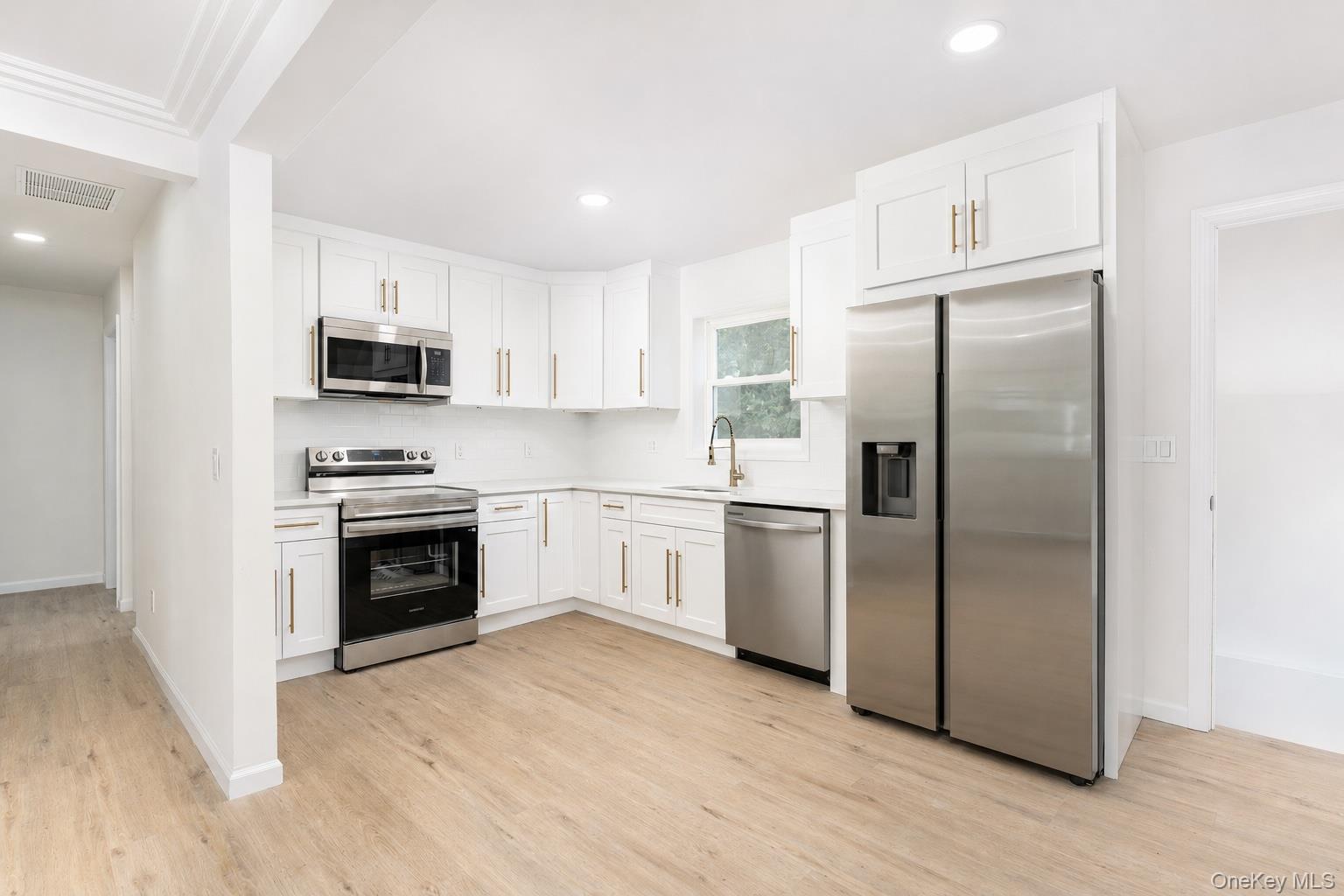 3rd image of 743 Hoffman Ave, Brookhaven, NY 11713 | MLS# 1030192