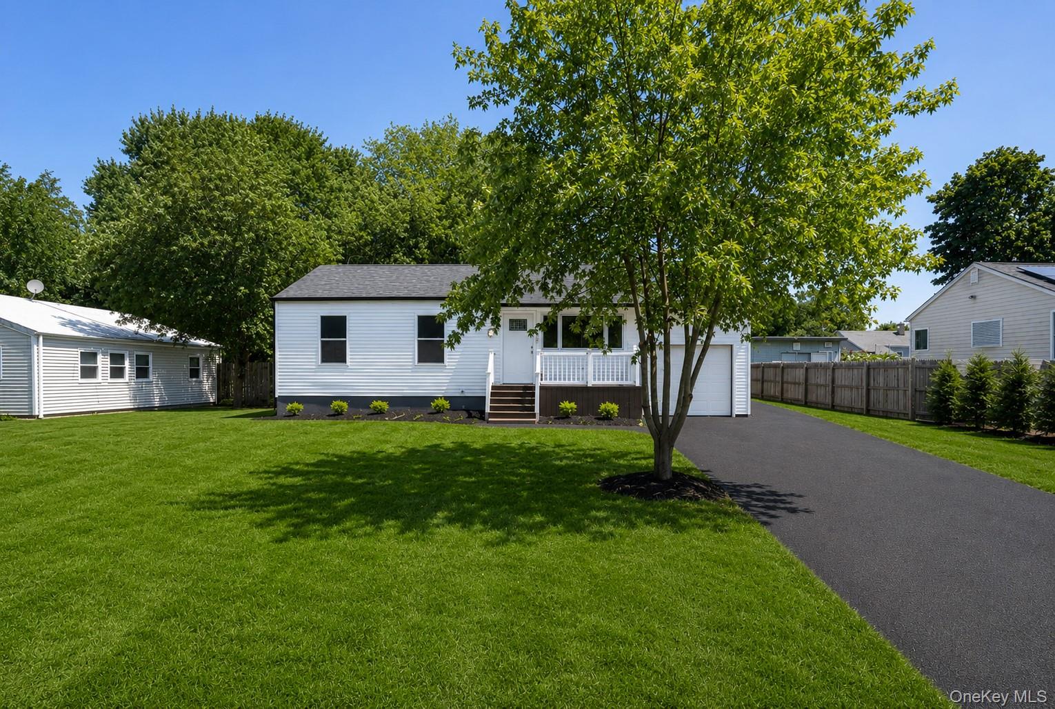 19th image of 743 Hoffman Ave, Brookhaven, NY 11713 | MLS# 1030192