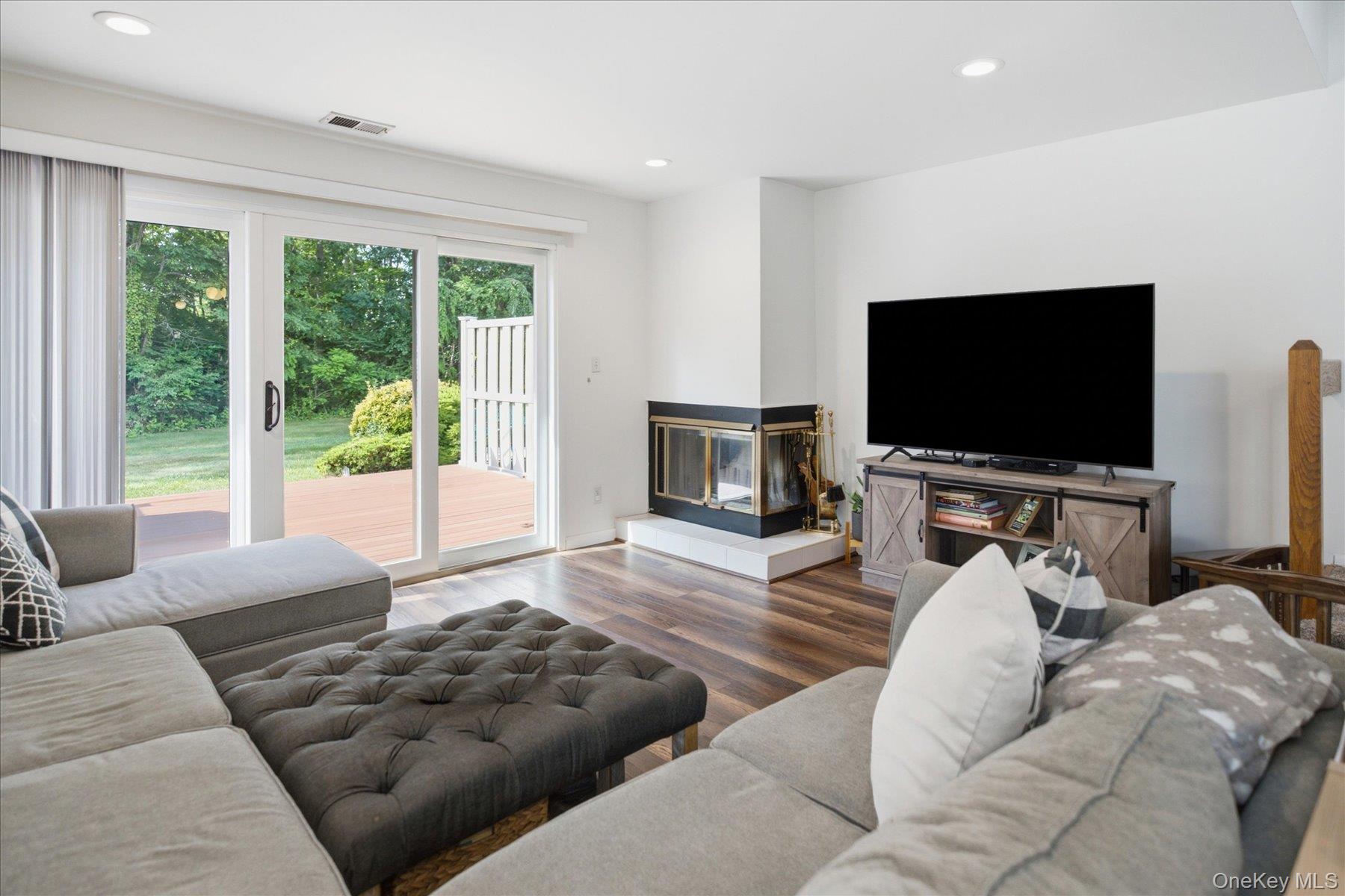 4th image of 112 Beecher Avenue Ext, Islip, NY 11730 | MLS# 1030206