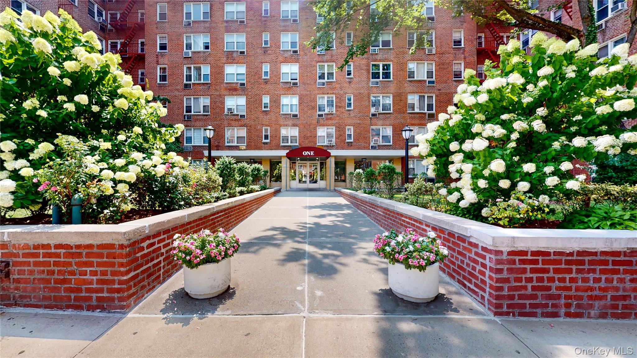 2nd image of 1 Sadore Ln, Yonkers, NY 10710