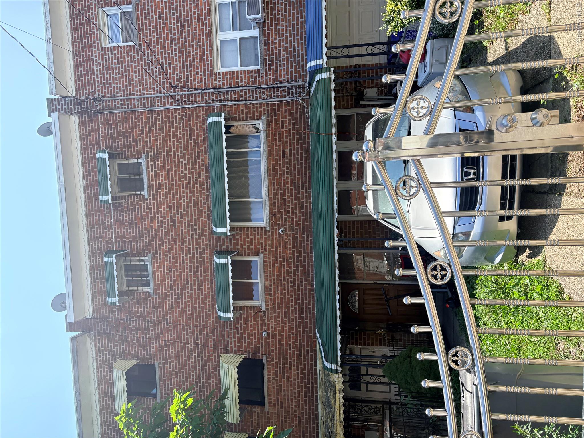 1st image of 445 Effingham Ave, Bronx, NY 10473 | MLS# 1030217