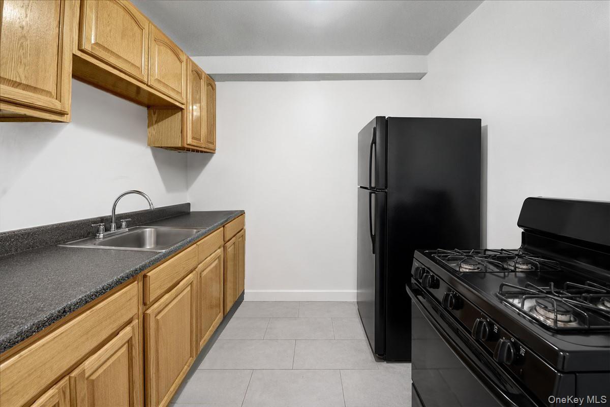 3rd image of 625 Coster St, Bronx, NY 10474 | MLS# 1030271
