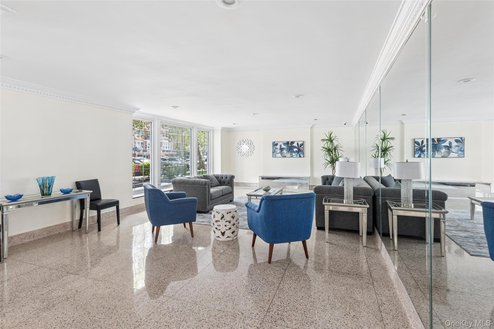 2nd image of 14930 88Th St #2E, New York, NY 11414 | MLS# 1030277