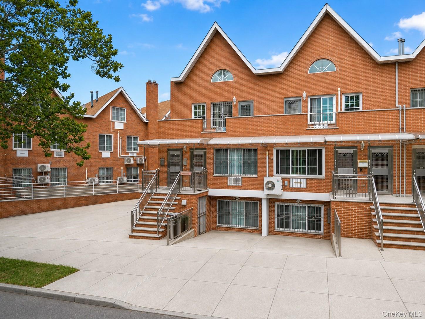 3rd image of 58-11 183Rd St, New York, NY 11365 | MLS# 1030287