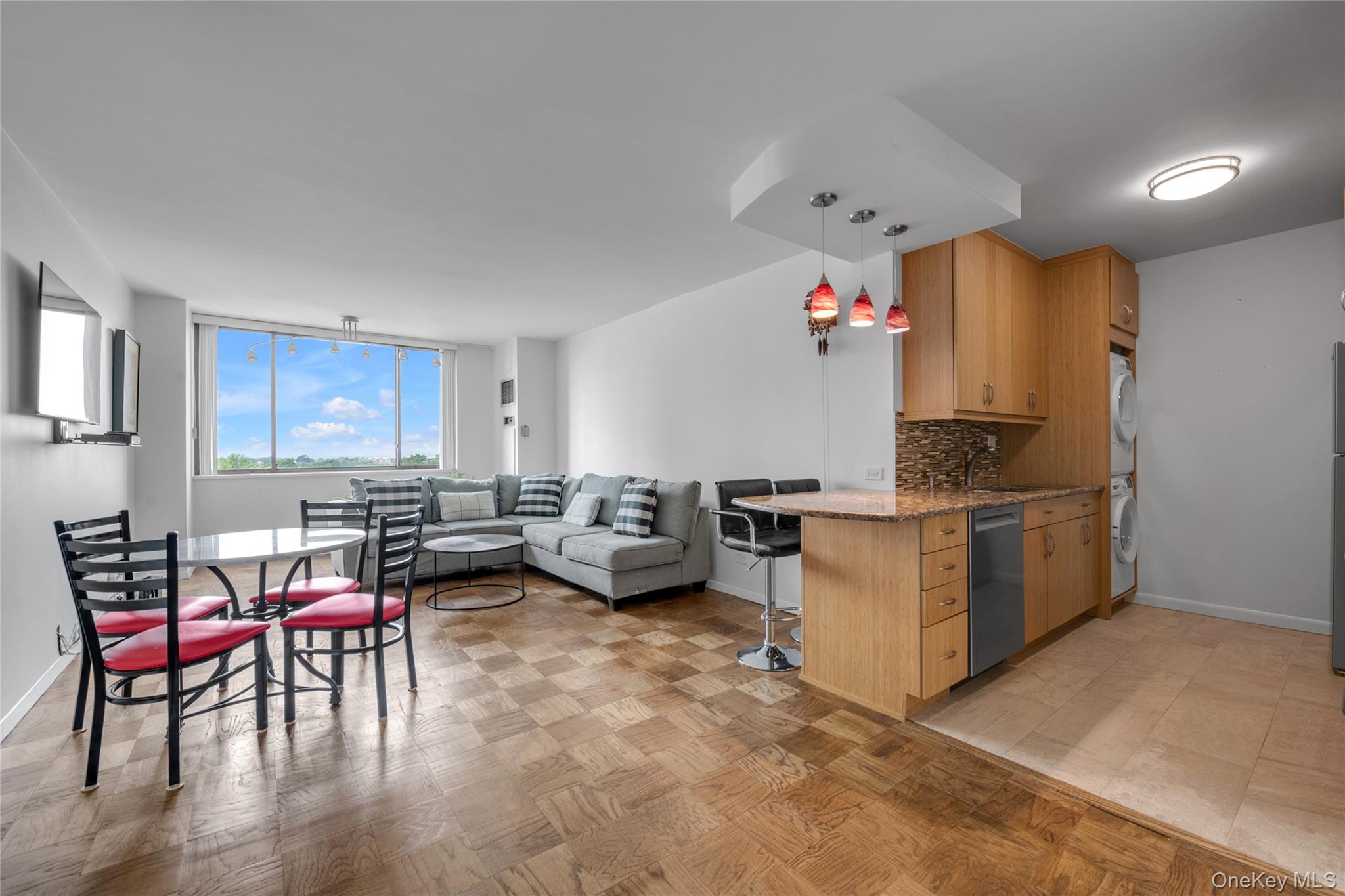 4th image of 271-10 Grand Central Parkway #9F, New York, NY 11005 | MLS# 1030352