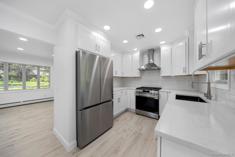 2nd image of 18 Easterly Rd, Southampton, NY 11946 | MLS# 1030424