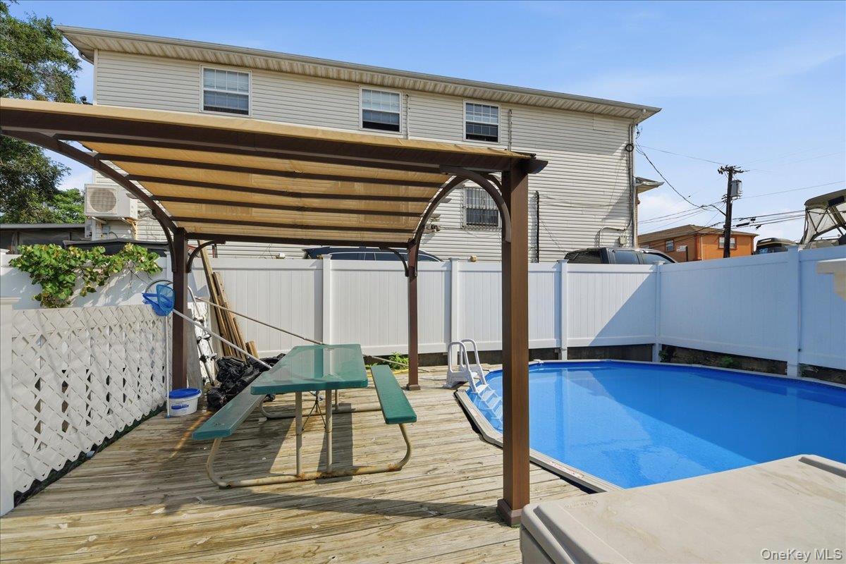 4th image of 672 Drew St, Brooklyn, NY 11208 | MLS# 1030432