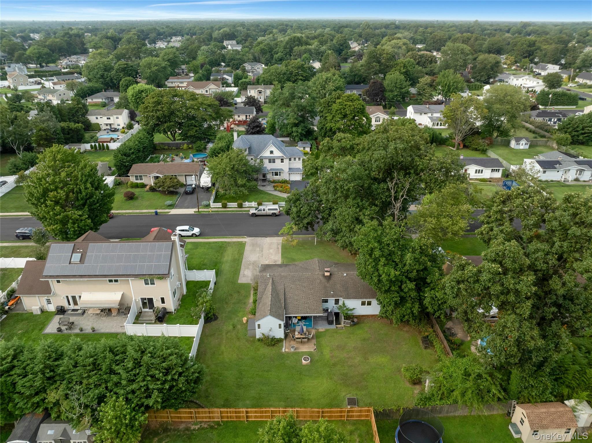 21st image of 26 Betsy Dr, Islip, NY 11796 | MLS# 1030449