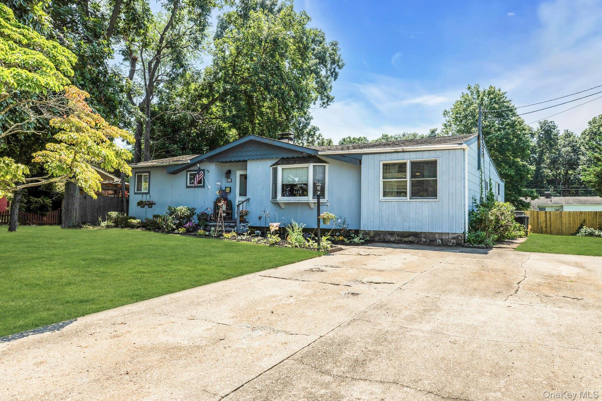 3rd image of 26 Betsy Dr, Islip, NY 11796 | MLS# 1030449
