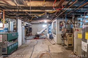 39th image of 121 Pine Grove Ave, Kingston, NY 12401 | MLS# 1030492