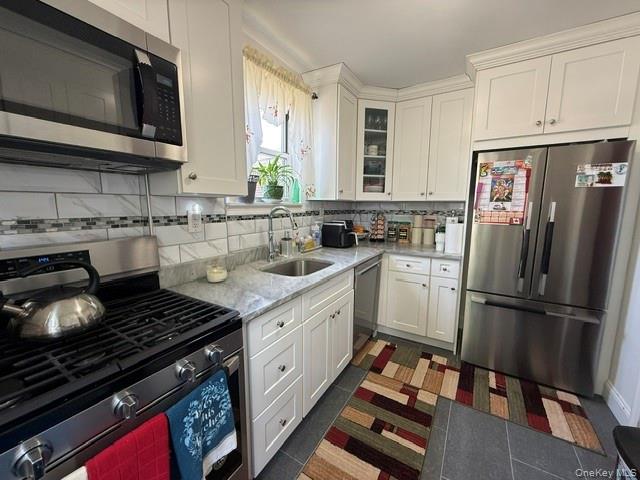 4th image of 131-03 233rd Rd Rd, New York, NY 11422