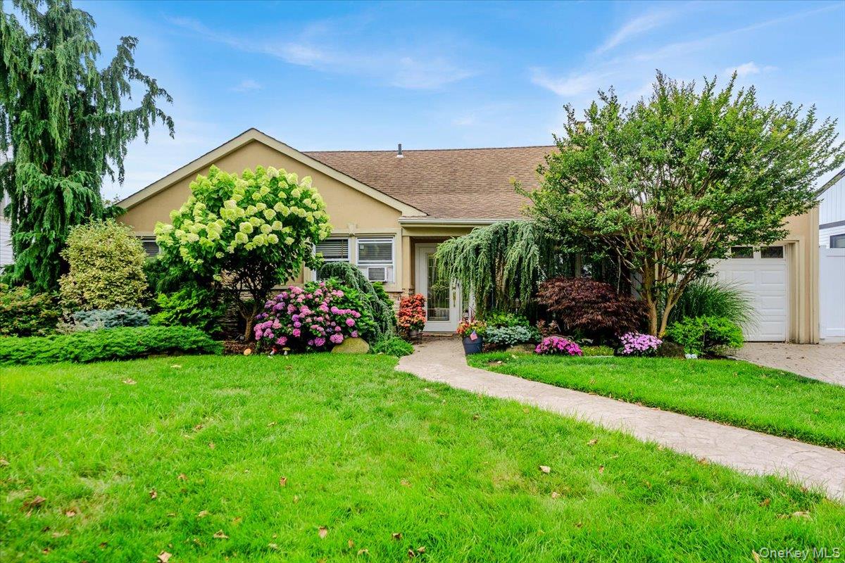1st image of 1497 Park St, Hempstead, NY 11509 | MLS# 1030530
