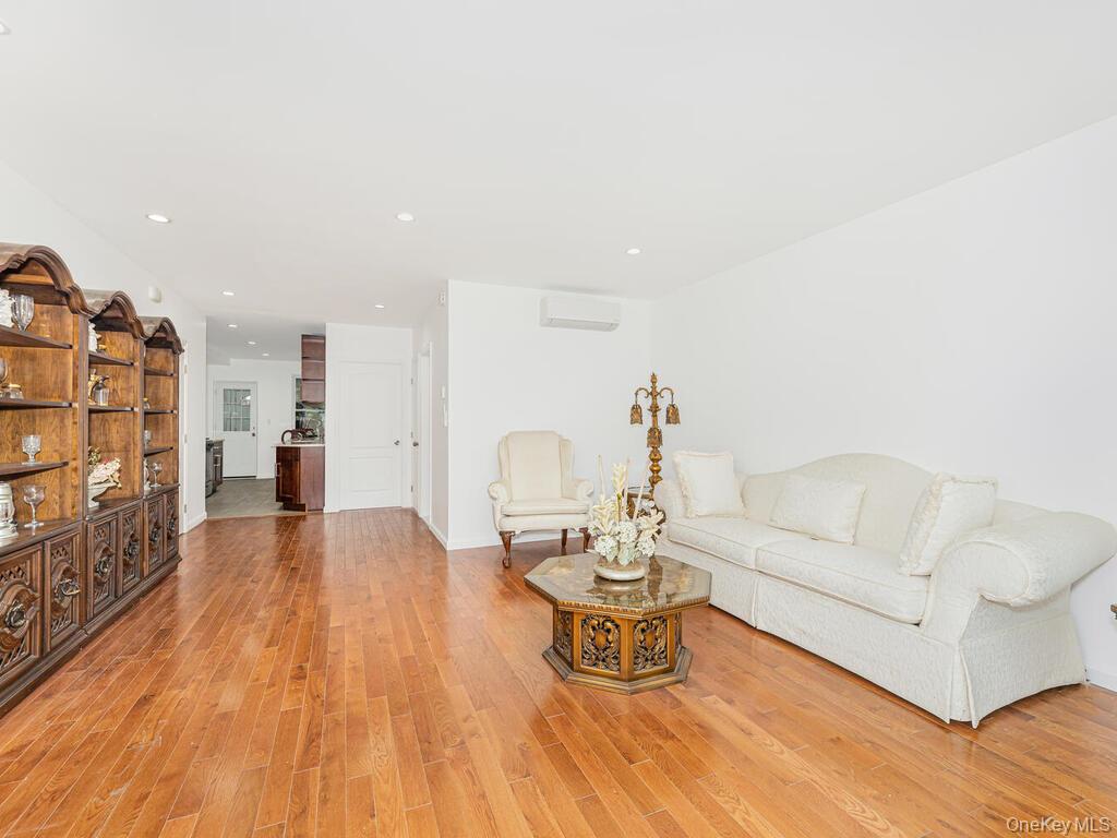 4th image of 2803 Gunther Ave, New York, NY 10469 | MLS# 1030543