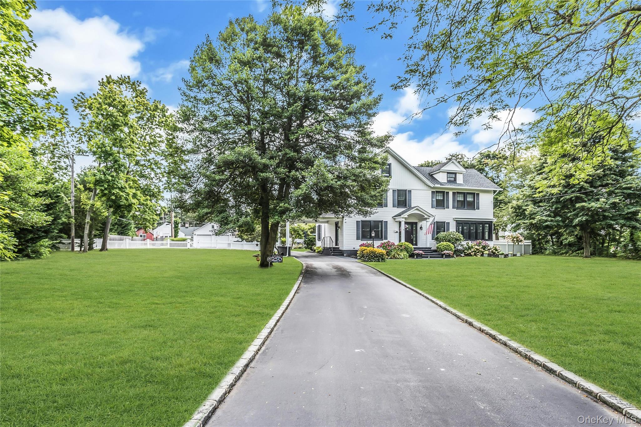 3rd image of 75 S Penataquit Ave, Islip, NY 11706 | MLS# 1030549