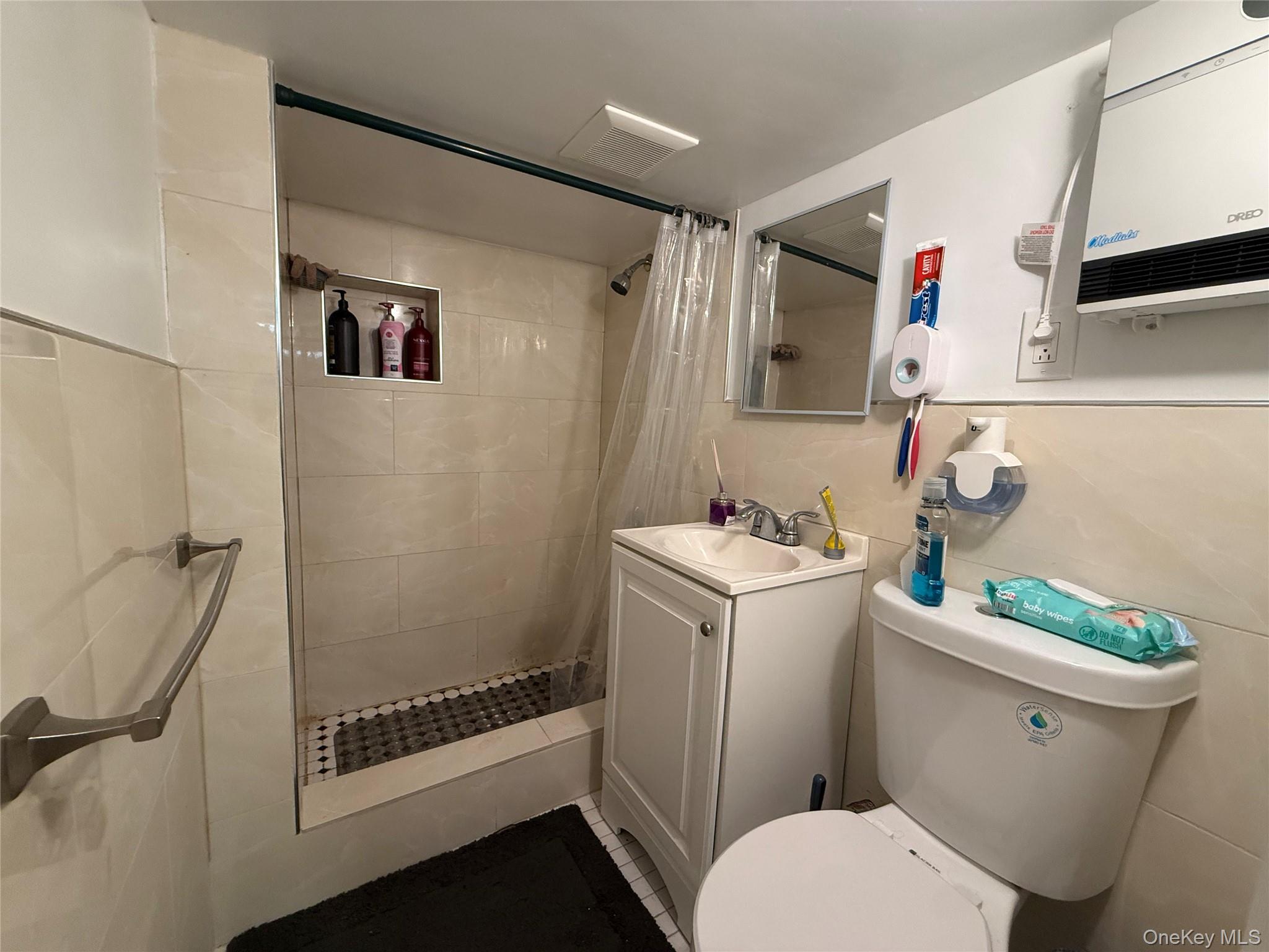 15th image of 102 08 39th Ave, Corona, NY 11368 | MLS# 1030582