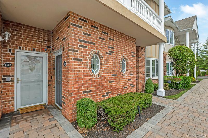 15th image of 130 Francesca Wy, Babylon, NY 11701 | MLS# 1030587