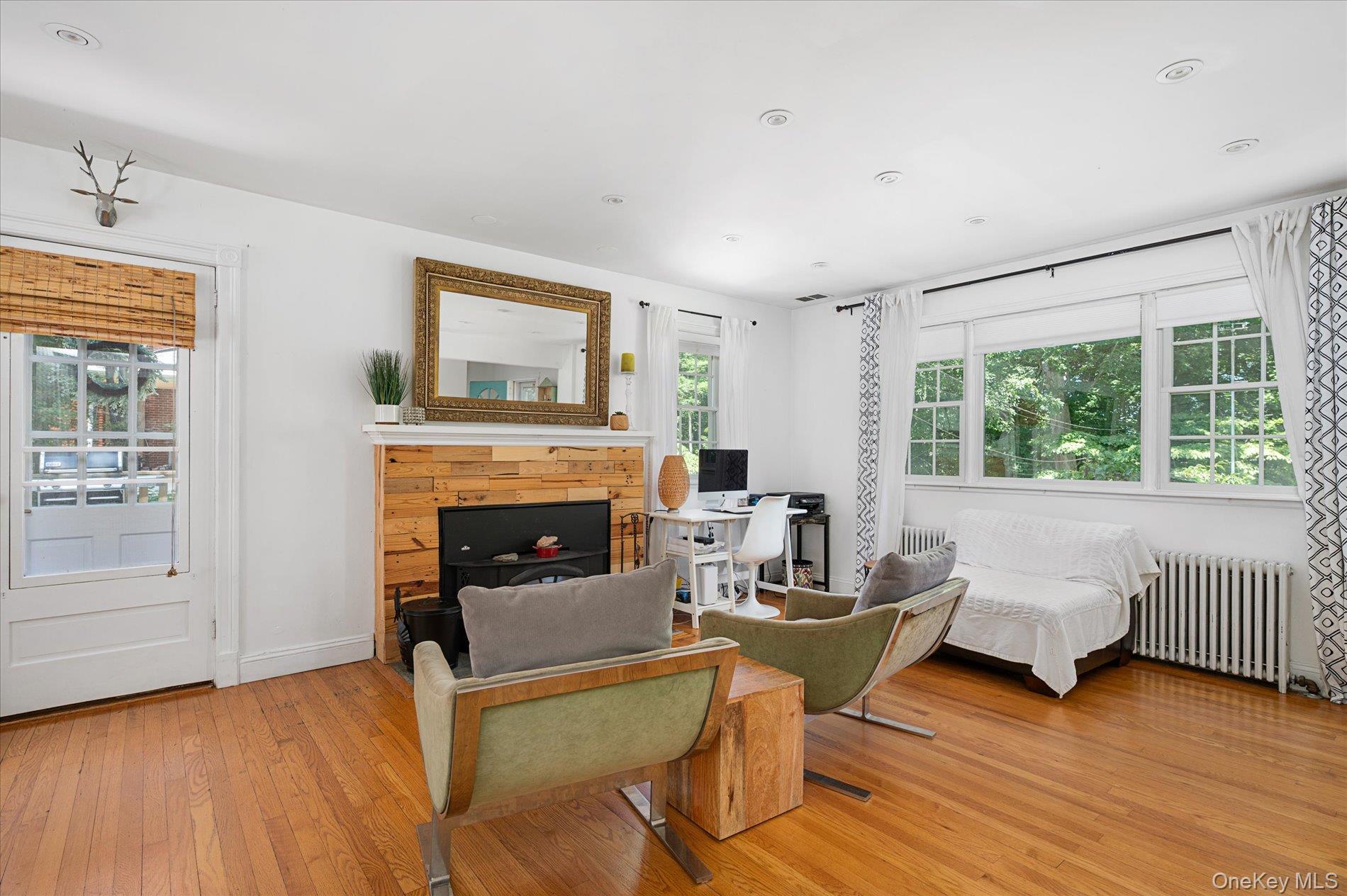 5th image of 58 Elwood Rd, Huntington, NY 11768 | MLS# 1030607