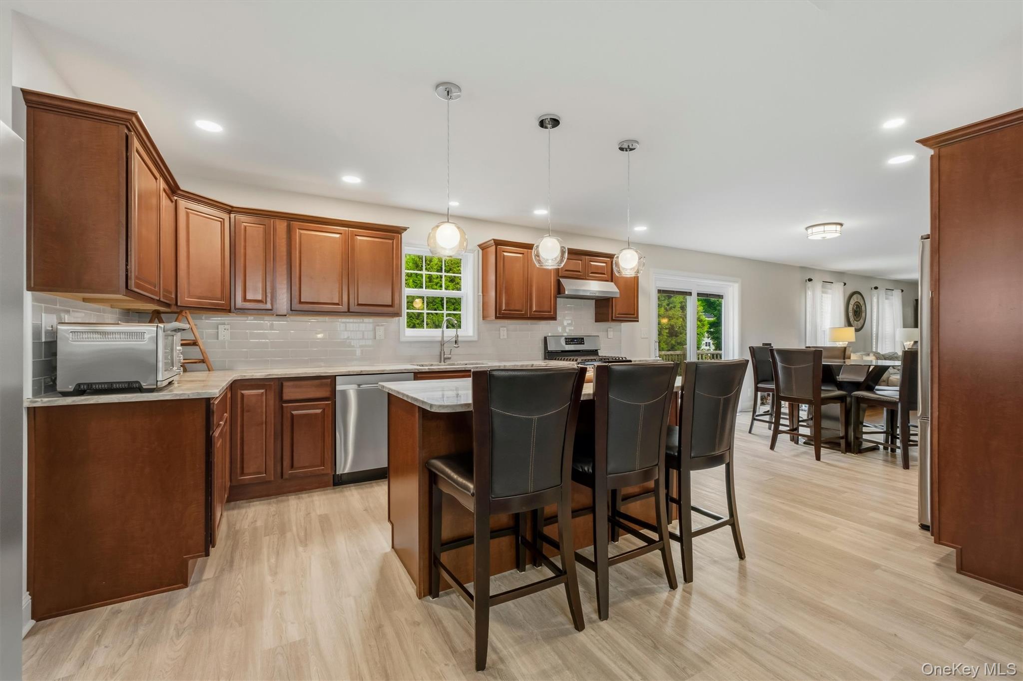 4th image of 5 Marie Ct, Poughkeepsie, NY 12601 | MLS# 1030616