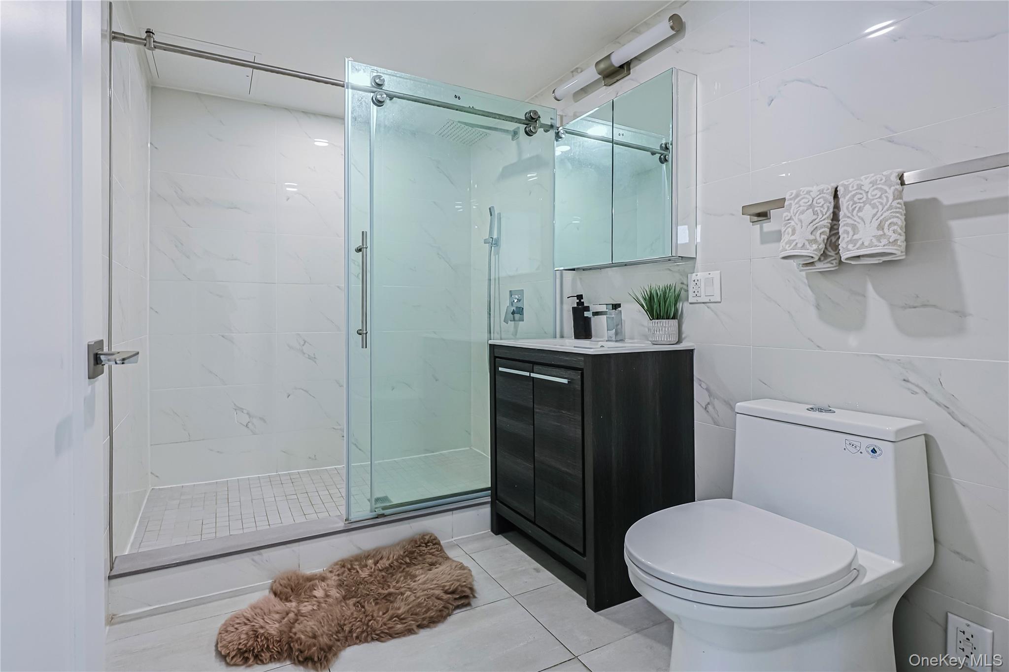 11th image of 43 30 52nd Street #3B, New York, NY 11377 | MLS# 1030644