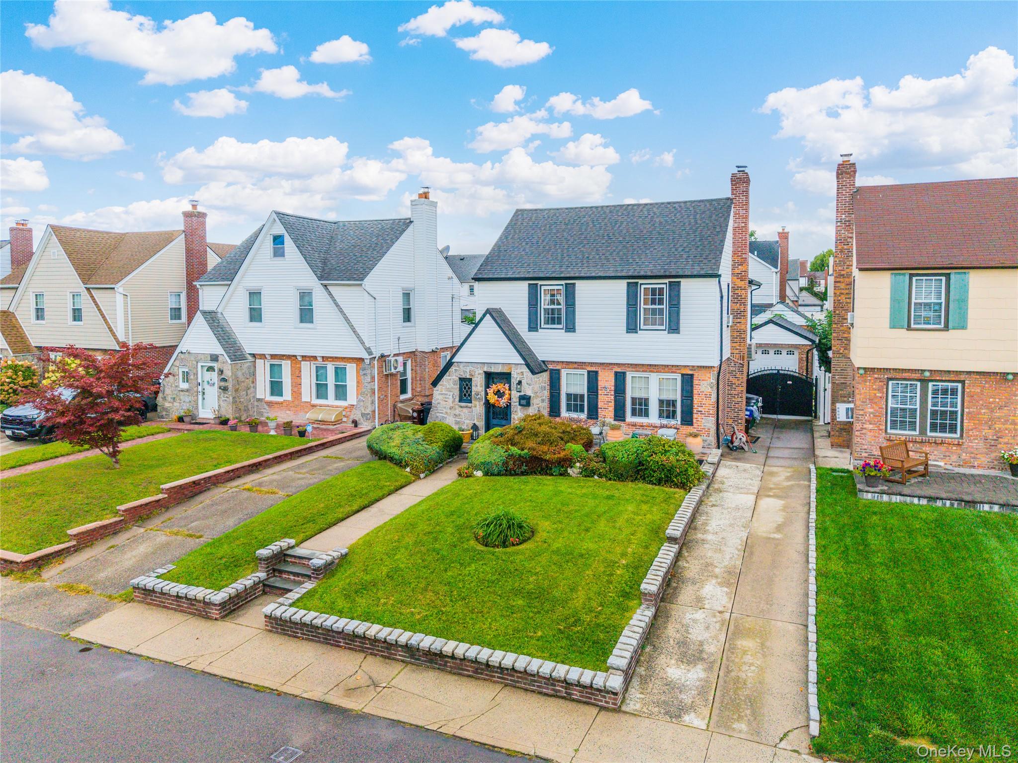 25th image of 166 31 24th Rd, New York, NY 11357 | MLS# 1030646