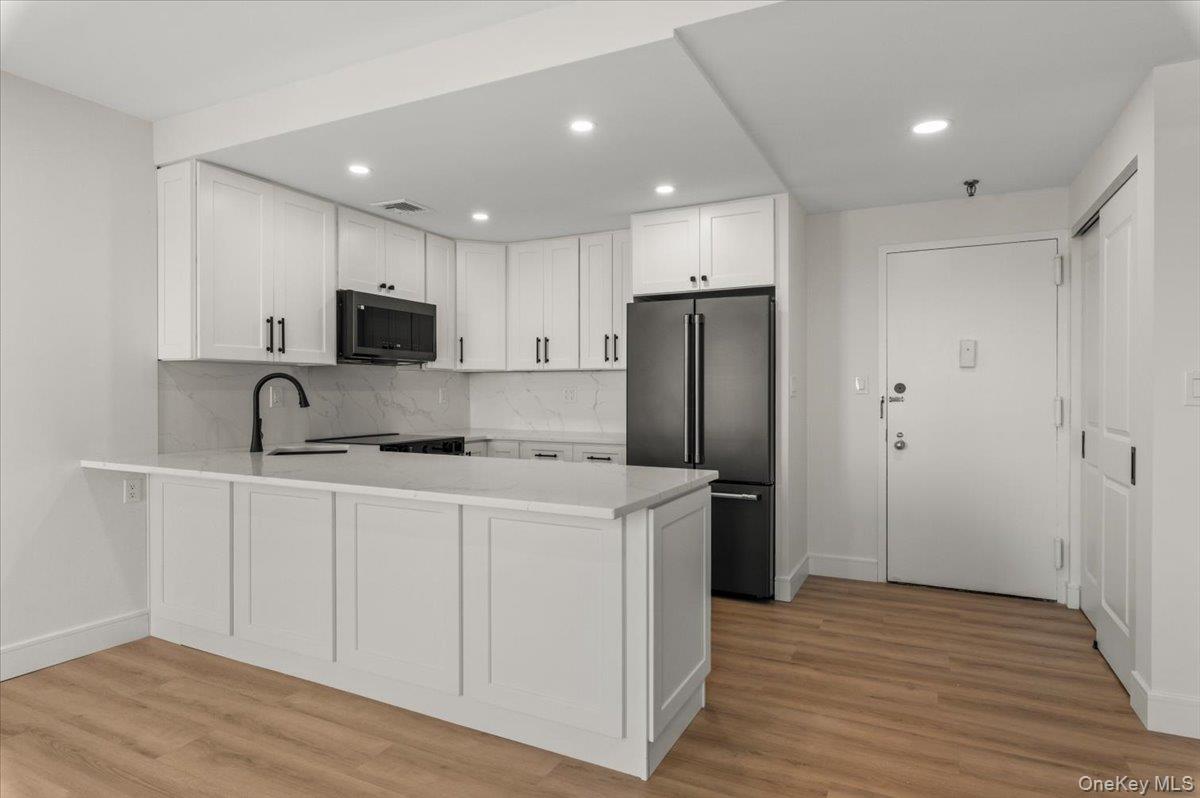 3rd image of 100 Broadway W, Long Beach, NY 11561