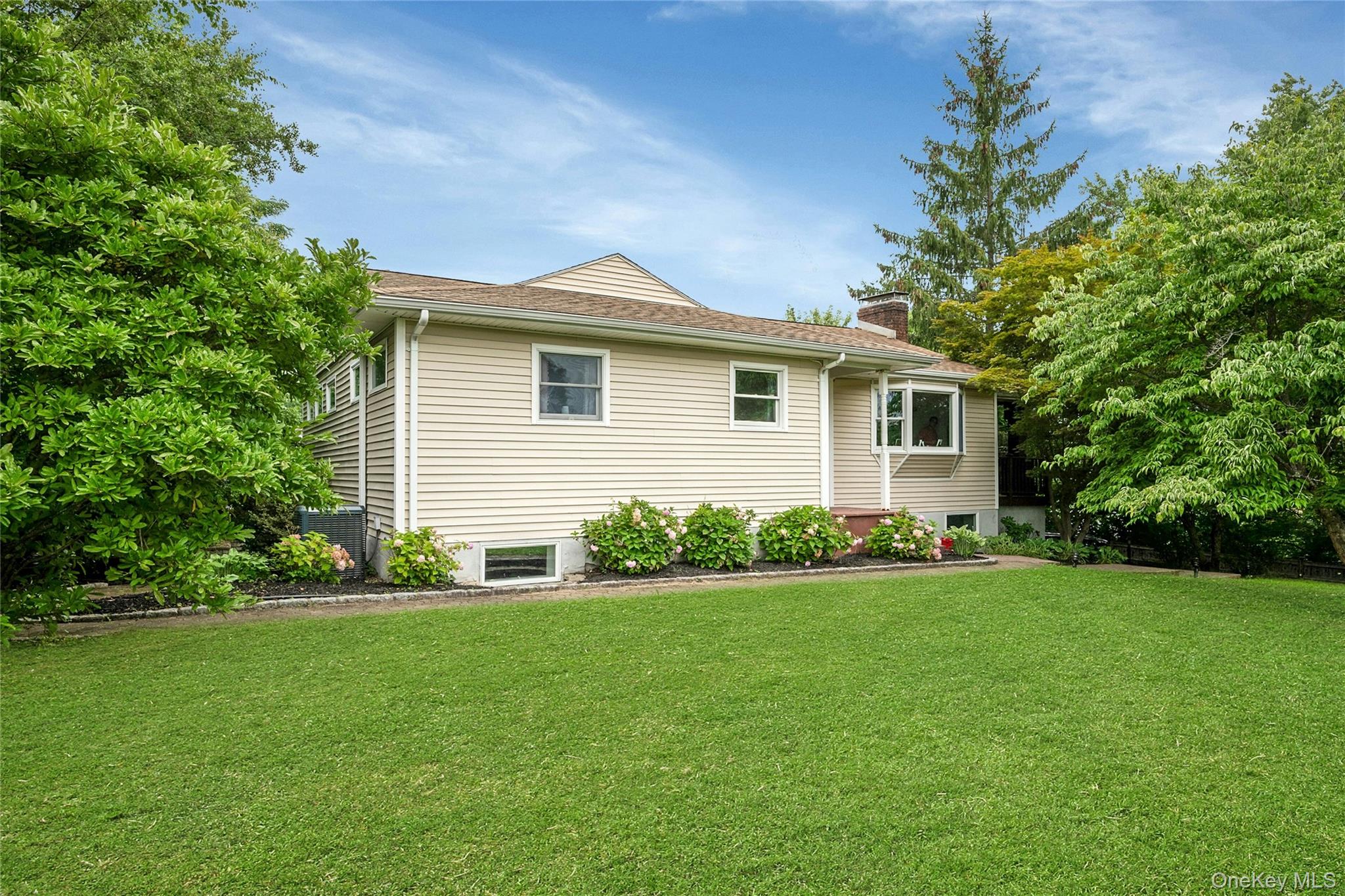 4th image of 162 Florence Ave, Mount Pleasant, NY 10594 | MLS# 1030715