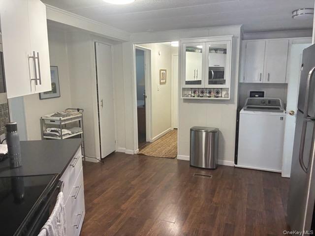 3rd image of 1661 Old Country Rd #17, Riverhead, NY 11901 | MLS# 1030728