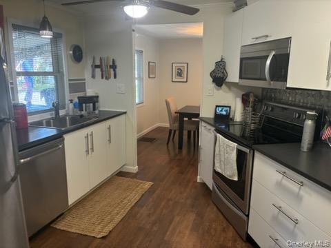 4th image of 1661 Old Country Rd #17, Riverhead, NY 11901 | MLS# 1030728