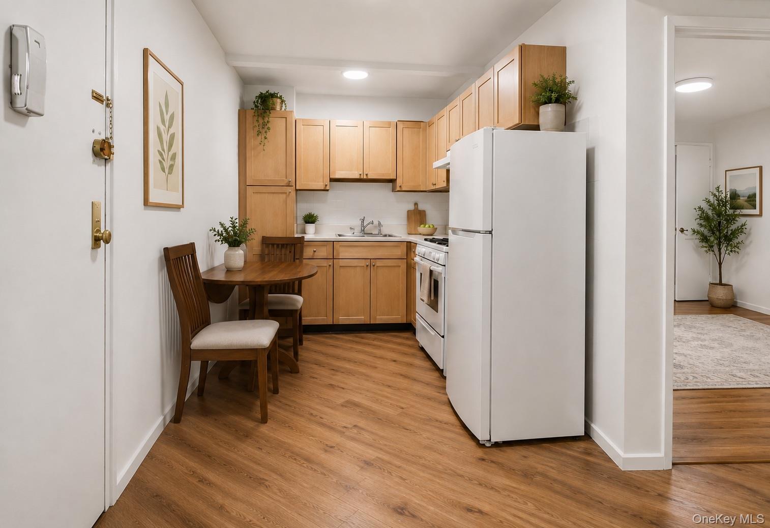 4th image of 74-45 Yellowstone Blvd #3D, New York, NY 11374 | MLS# 1030783
