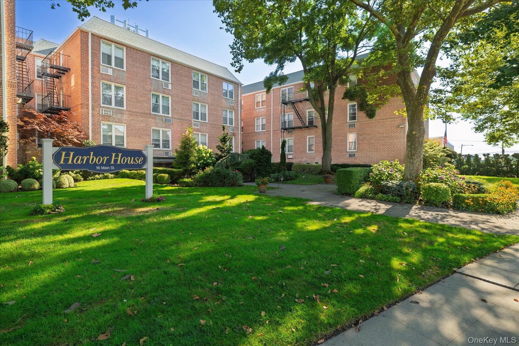 2nd image of 16 Main St #2G, Hempstead, NY 11518 | MLS# 1030790