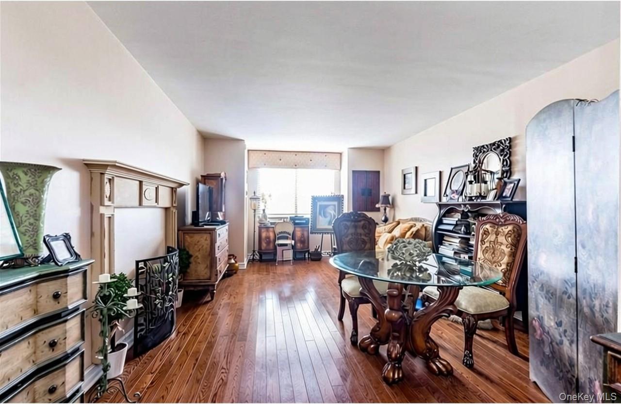 2nd image of 27010 Grand Central Pkwy, New York, NY 11005