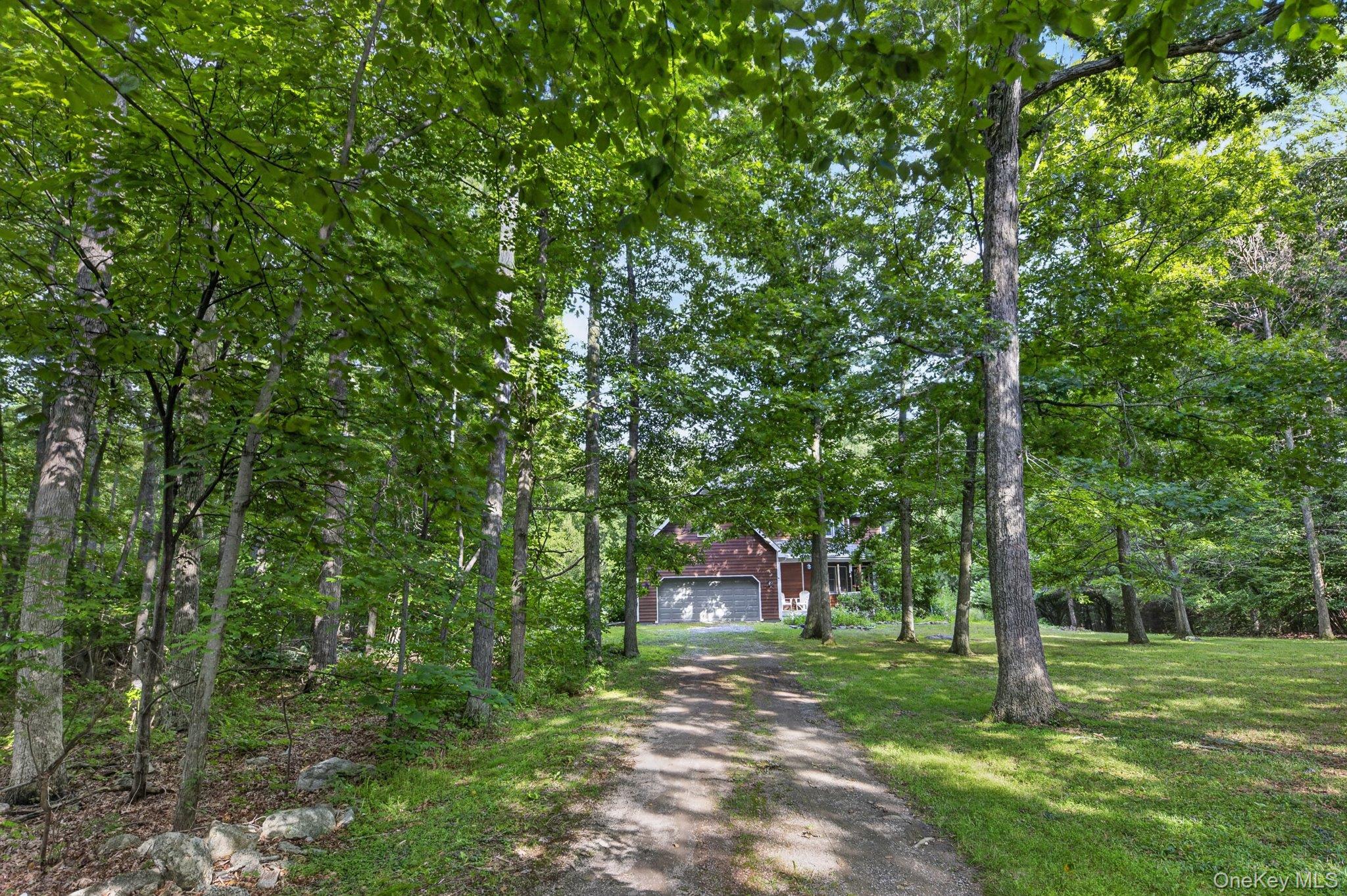 3rd image of 541 E Mountain Rd N, Philipstown, NY 10516 | MLS# 1030795